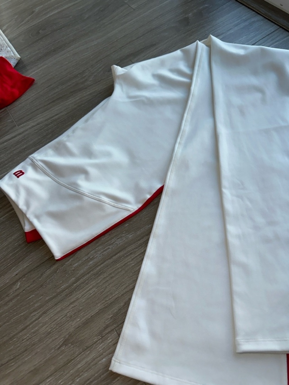 Wilson White and Red Athletic Top - Picture 8 of 16